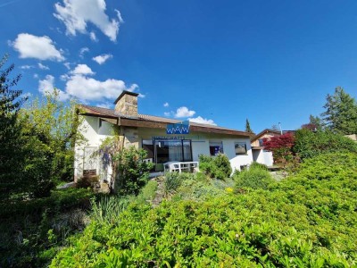 Großes Einfamilienhaus in ruhiger Lage