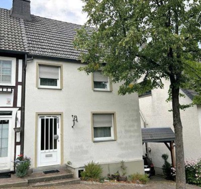 Ihre Handwerkerchance in Belecke:
Doppelhaushälfte mit liebevollem Garten und viel Gestaltung