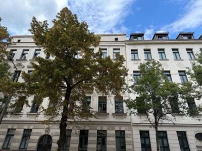 Bezugsfreie Eigentumswohnung im denkmalgeschützten Jugendstilaltbau