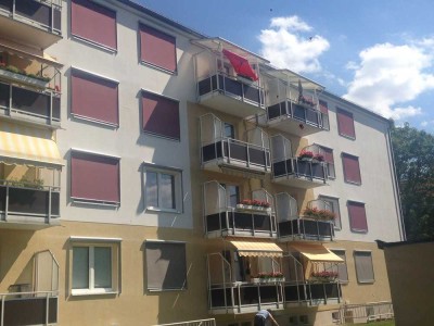 Frisch sanierte Familienwohnung im Grünen.