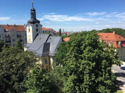 Gepflegte 2-Raum-Wohnung mit Balkon und Einbauküche in Leipzig-Stötteritz