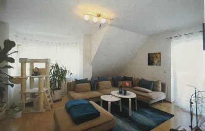 Stilvolle 4-Zimmer-Maisonette-Wohnung mit Balkon und Tiefgaragen-Stellplatz in Thannhausen