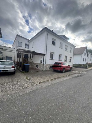 Doppelhaushälfte in Blieskastel zu verkaufen!