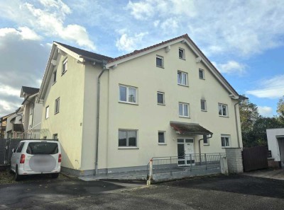 Schicke 2-Zi.-Eigentumswohnung mit Balkon in Feldrandlage zu verkaufen