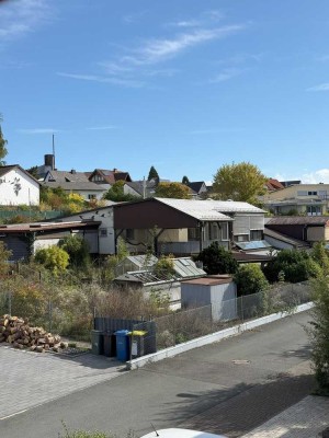 Geräumiges Einfamilienhaus mit Garage und großem Garten in Biebertal