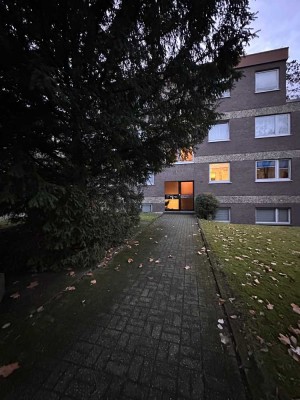Elegante 2-Zimmer Wohnung mit Balkon in Duisburg/Duissern