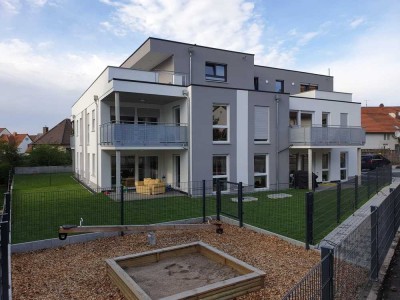 Modernes Penthouse (4 Zimmer) Bj. 2019, Tiefgarage u. Aufzug. PROVISIONSFREI.
