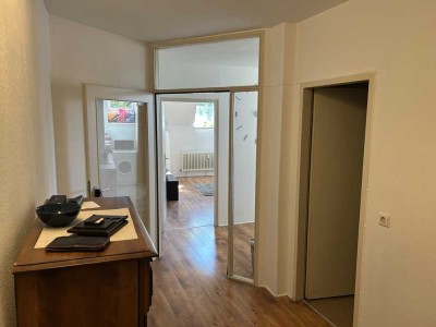 Suche Nachmieter für wunderschöne 2-Zi Whg am Park