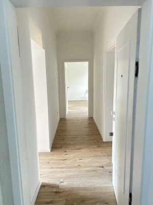 Renovierte 3-Zimmer-Wohnung inkl. Küche
