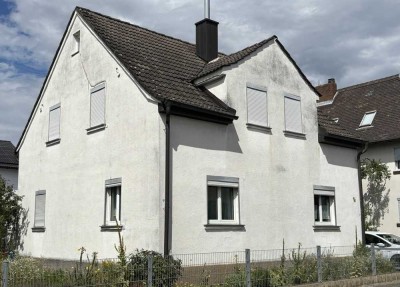 CHARMANTES SIEDLUNGSHAUS IN GUNDELSHEIM BEI BAMBERG