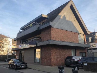 Anfragen bitte nur per E-Mail!
Smartes Appartement mit sonniger Süd-West-Loggia im Zentrum!