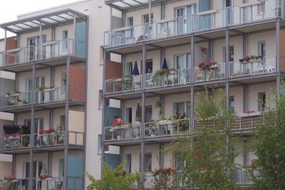 Schöne 3 - Raumwohnung am Friedenshof mit Balkon und Badewanne