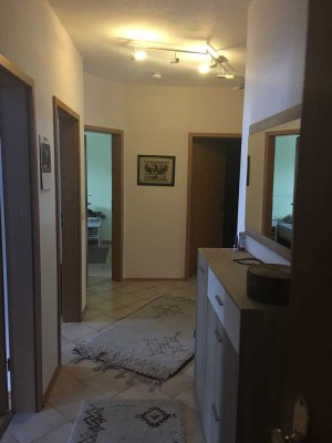 Freundliche 3-Zimmer-Erdgeschosswohnung mit Terrasse  in Wolnzach OT
