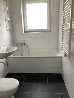 Hier findet jeder seinen Platz: ansprechende 4-Zi.-Wohnung