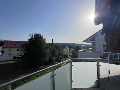 Ansprechende 3,5-Raum-Wohnung mit EBK und Balkon in Gemmrigheim