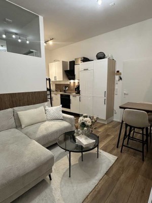 Nachmieter gesucht zum 01.01.2026 – moderne Wohnung mit Charme, Balkon & Gartenmitbenutzung