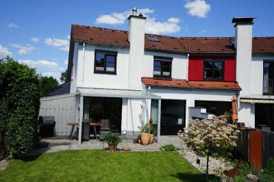Einseitig angebautes Zweifamilienhaus auf schönem Erbpachtgrundstück in Leverkusen-Stein