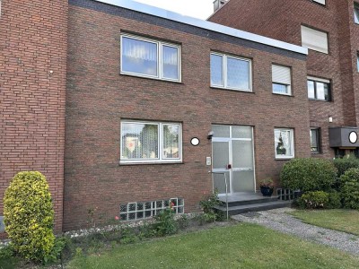 Familienverbund oder Kapital aufbauen.  Gepflegtes Zweifamilenhaus möchte neu belebt werden.