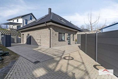 Modernes Mehrgenerationenhaus in ruhiger Wohnlage – Platz für die ganze Familie