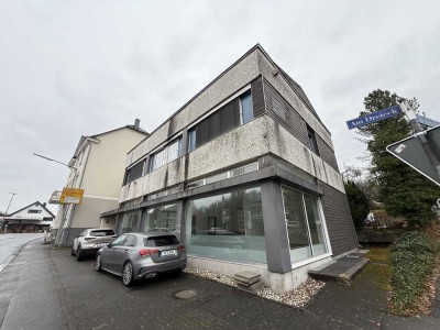 Vielseitiges Wohn- und Geschäftshaus mit Aufstockungspotenzial in Reichshof