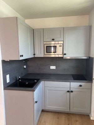 Praktische 1-Zimmer-Wohnung mit Balkon und moderner Einbauküche!