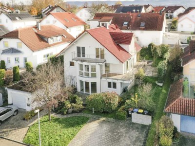 Neuwertiges Architektenhaus - Einfamilienhaus mit Einliegerwohnung in TOP Lage von Rtlg-Oferdingen
