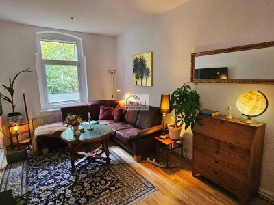 Altbauwohnung in bester Lage in Braunschweig östliches Ringgebiet mit Kamin und Balkon.