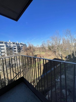 Sonnige 3-Zimmer-Wohnung mit Balkon und offenem Wohnbereich in bester Lage