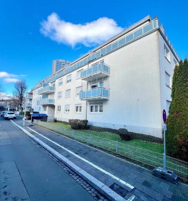 KL-Ost - Gepflegte 3-Zimmer-Eigentumswohnung mit Balkon