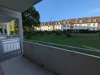 Kernsanierte Zweieinhalbzimmerwohnung in zentrale Wohnlage mit Balkon!
