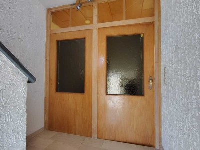 Suche nettes, ruhiges älteres Paar, NR für unsere Wohnung