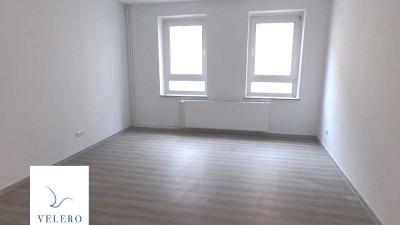 Sanierter Wohnraum für Ihre Familie!
große 2 Zimmer im Erdgeschoss