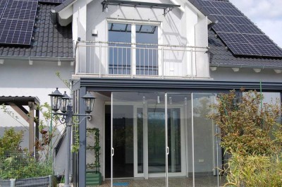 Neuwertiges Einfamilienhaus in Oberdachstetten