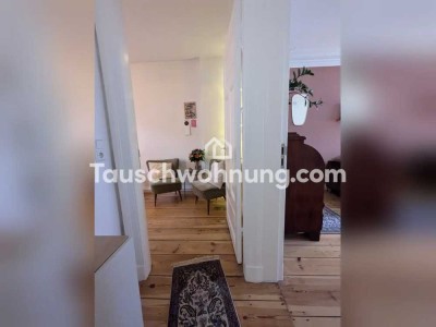 Tauschwohnung: Kleiner Altbautraum gegen Altbau mit Balkon