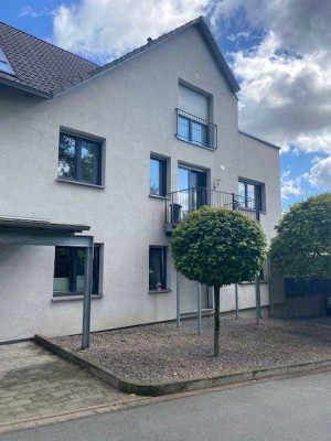 Herdecke-Westende! Barrierefreie neuwertige 3-Zi.-Whg, 97,17 m² , 2 Balk. D-Carport., EBK..u.v.m
