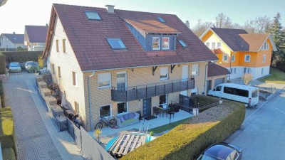 Raus aus der Miete, rein ins Eigenheim! Preiswerte Erdgeschosswohnung mit eigenem Pool !