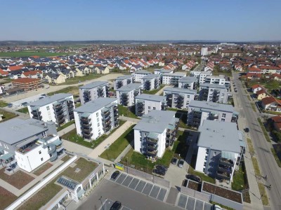 ... Gut vermietete Dachgeschoss - 3-Zi-Wohnung mit 12 m² Süd-Balkon...