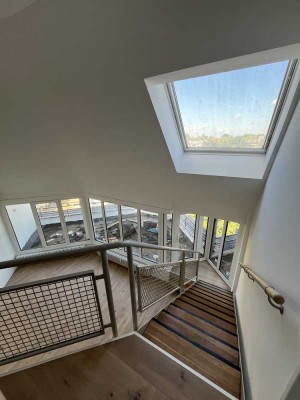 Helle 2-Zimmer-Wohnung mit Balkon im 5. OG in Berlin-Charlottenburg