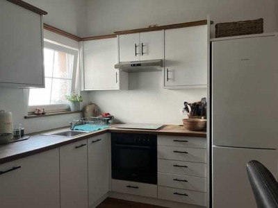 Heimeliges Einfamilienhaus mit Garage,  Werkstatt und Lagerfläche