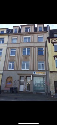 Erstbezug nach Sanierung mit Balkon: schöne 4-Zimmer-Wohnung in Dortmund