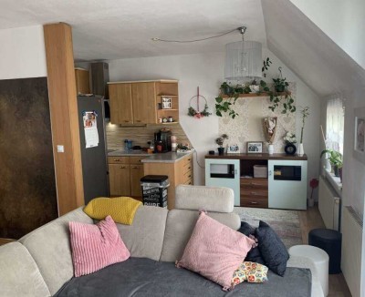 Ansprechende und gepflegte 1,5-Zimmer-Wohnung mit Einbauküche in Ottobeuren