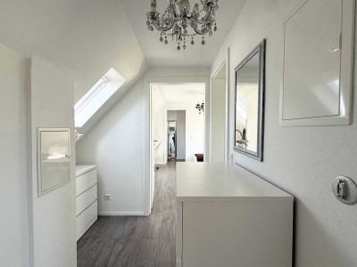 Sanierte 2-Zimmer-DG-Wohnung in Bad Cannstatt