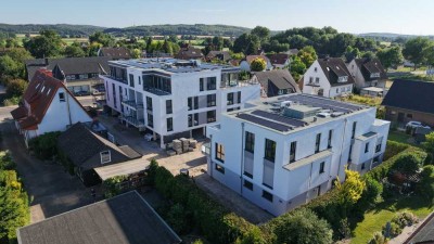 3-Zimmer-Neubau mit Balkon, PV-Strom & Schreinerküche – barrierefrei!