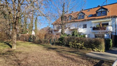 Sehr ruhige 2,5 Zimmer Maisonette-Dachterrassenwohnung zum selbst verwirklichen in Obermenzing!!
