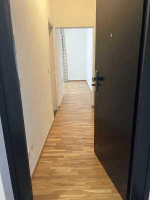 Exklusive 1,5-Raum-Wohnung mit gehobener Innenausstattung mit Einbauküche in Mannheim