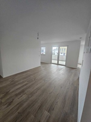 Erstbezug im Neubau ab 01.02.2025 - Große 4-Zimmer-Wohnung