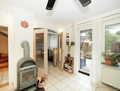 GEORGI: Kleines Haus für Gartenfreunde