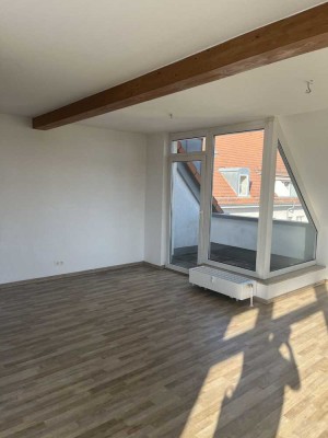 Maisonette mit Balkon und Loggia!