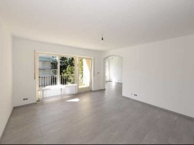 Helle 2,5-Zimmer-Wohnung mit Balkon in Bühl