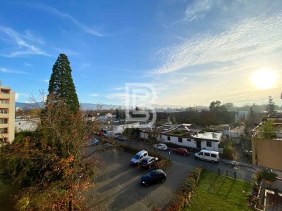 Sonniges Wohnen über den Dächern Freiburgs: 3-Zimmer-Erbpacht-Whg mit Aussicht und Nähe zum Seepark